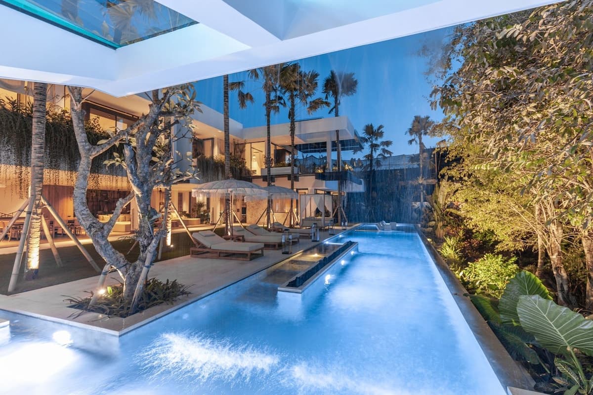 Zeno Arete | Epic 6BR Villa | Gym, Sauna, Icebath